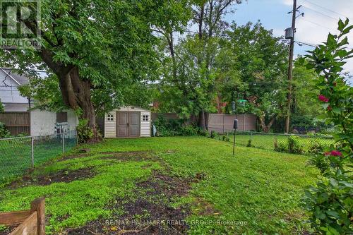 2110 Blossom Drive, Ottawa, ON - Outdoor