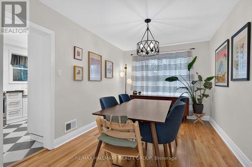 2110 Blossom Drive, Ottawa, ON - Indoor Photo Showing Dining Room