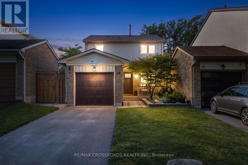 24 HARRISON COURT  Whitby, ON L1N 6E2