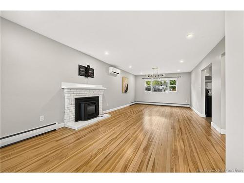 86 Poirier Dr, Moncton, NB 