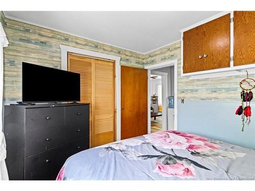 880 Pleasant Dr, Minto, NB 