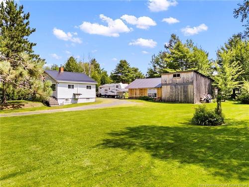 880 Pleasant Dr, Minto, NB 