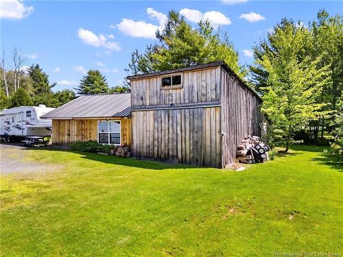 880 Pleasant Dr, Minto, NB 