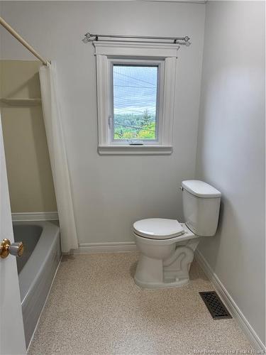 61 Hospital St, Bath, NB 