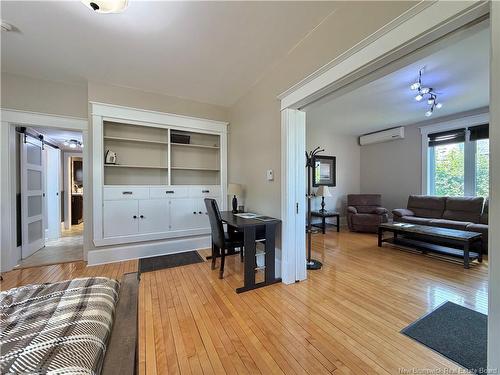 515 Murray, Bathurst, NB - Indoor