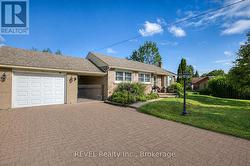 3385 CALLAN STREET Niagara Falls (Chippawa), ON L2G 6K7