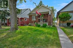 987 CURRY  Windsor, ON N9B 2C4