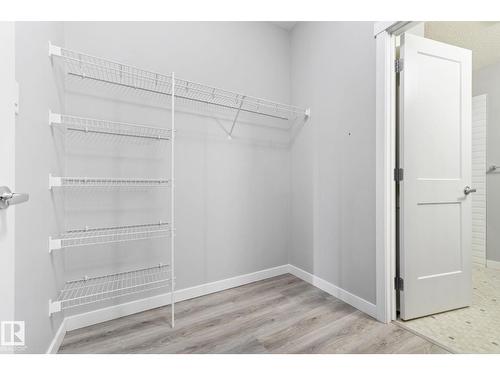 #121 812 Welsh Dr Sw, Edmonton, AB - Indoor With Storage