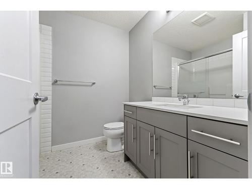 #121 812 Welsh Dr Sw, Edmonton, AB - Indoor Photo Showing Bathroom