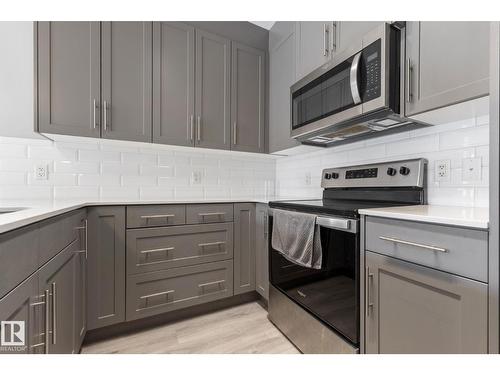 #121 812 Welsh Dr Sw, Edmonton, AB - Indoor Photo Showing Kitchen