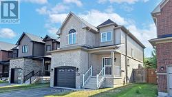 138 SUN KING CRESCENT  Barrie, ON L4M 0E5