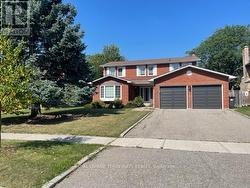 743 FIELDSTONE ROAD Mississauga, ON L5C 3K7
