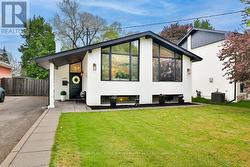 75 RANGOON ROAD Toronto, ON M9C 4N8