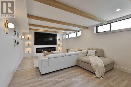 75 Rangoon Road, Toronto, ON - Indoor Photo Showing Other Room