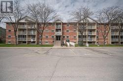 313 - 310 KINGSDALE AVENUE  Kingston (East Gardiners Rd), ON K7M 8S1