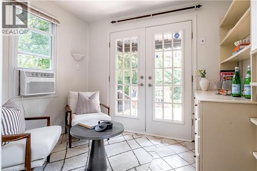 100 Dalewood Crescent, Hamilton, ON - Indoor Photo Showing Other Room