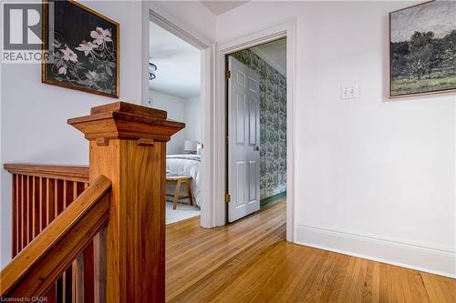100 Dalewood Crescent, Hamilton, ON - Indoor Photo Showing Other Room