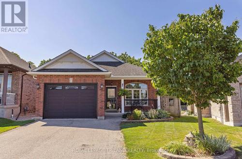 17 JACKLIN COURT  Central Elgin, ON N5P 3T1