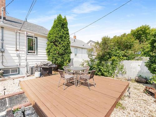 12x12 deck - 1069 Valour Road, Winnipeg, MB - Outdoor With Deck Patio Veranda With Exterior