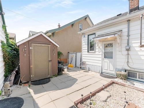 shed for your stuff - 1069 Valour Road, Winnipeg, MB - Outdoor With Exterior