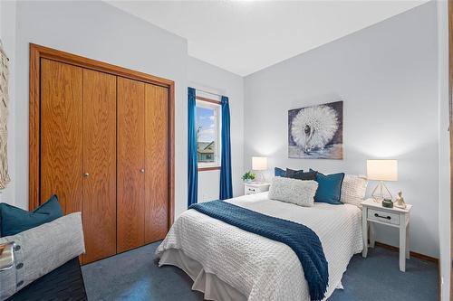 1131 Fairfield Avenue, Winnipeg, MB - Indoor Photo Showing Bedroom