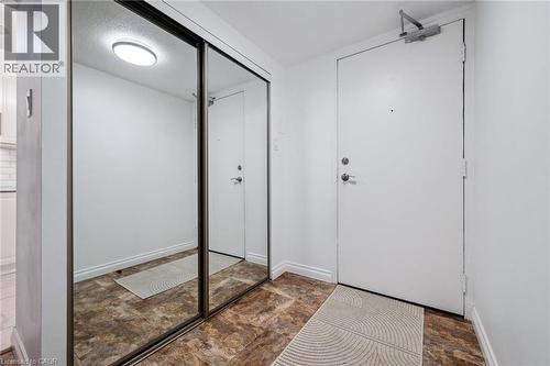 93 Westwood Road Unit# 607, Guelph, ON - Indoor Photo Showing Other Room