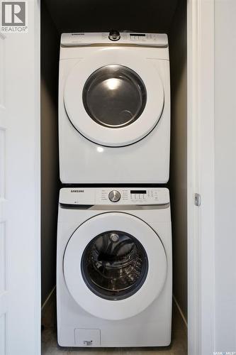 5116 Primrose Green Drive E, Regina, SK - Indoor Photo Showing Laundry Room
