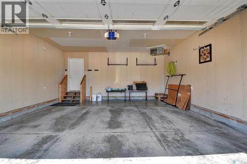 519 Kenaschuk Way, Saskatoon, SK - Indoor Photo Showing Garage