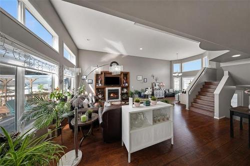 73 Angela Everts Dr, Winnipeg, MB - Indoor