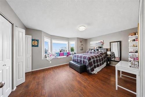 73 Angela Everts Dr, Winnipeg, MB - Indoor Photo Showing Bedroom