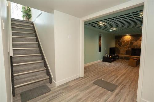 78 Morningside Dr, Winnipeg, MB - Indoor Photo Showing Other Room