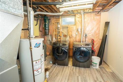 78 Morningside Dr, Winnipeg, MB - Indoor Photo Showing Laundry Room