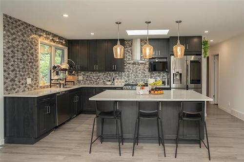 78 Morningside Dr, Winnipeg, MB - Indoor Photo Showing Kitchen With Stainless Steel Kitchen With Upgraded Kitchen