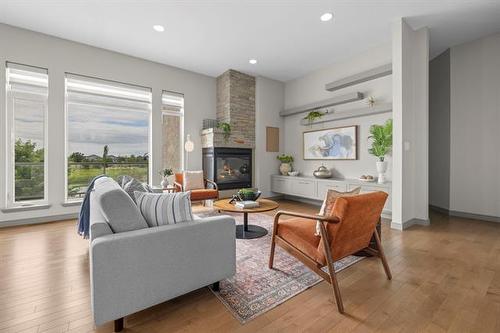 46 Stan Bailie Dr, Winnipeg, MB - Indoor Photo Showing Living Room With Fireplace