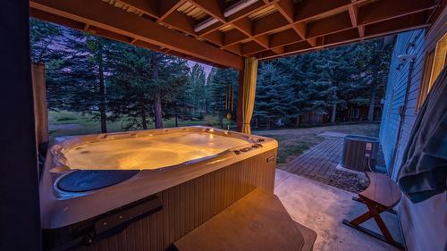 6799 Rosen Lake Road, Jaffray, BC - 