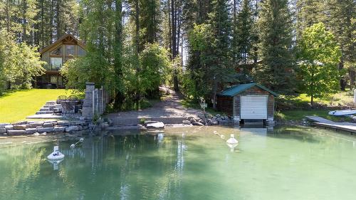 6799 Rosen Lake Road, Jaffray, BC - Outdoor