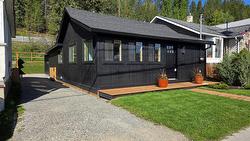 565 WALLINGER Avenue Kimberley, BC V1A 1Z8