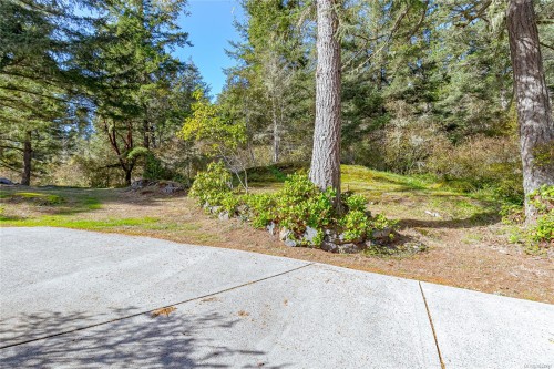 2270 Henlyn Dr, Sooke, BC 