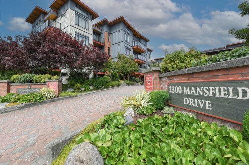 #114-2300 Mansfield Dr  Courtenay, BC V9N 3S3