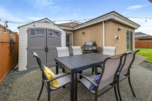 1139 Ormonde Rd, Qualicum Beach, BC 