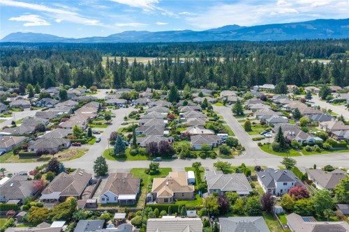 1139 Ormonde Rd, Qualicum Beach, BC 
