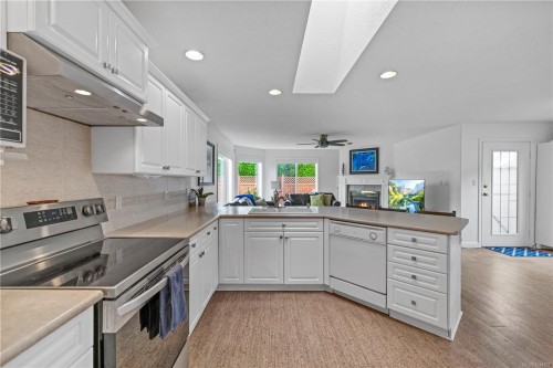 1139 Ormonde Rd, Qualicum Beach, BC 