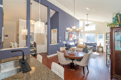 #402-3210 Jacklin Rd, Langford, BC - Indoor Photo Showing Dining Room