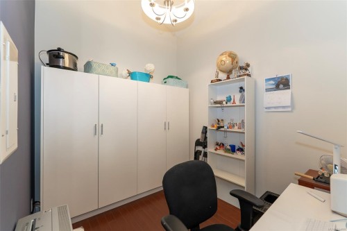 #402-3210 Jacklin Rd, Langford, BC - Indoor Photo Showing Other Room