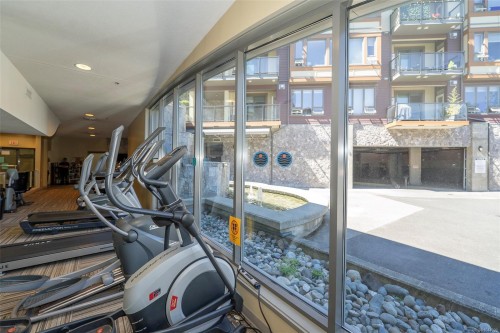 #402-3210 Jacklin Rd, Langford, BC - Indoor Photo Showing Other Room