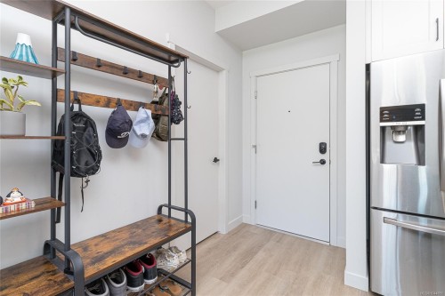 #301-2465 Gateway Rd, Langford, BC - Indoor Photo Showing Other Room