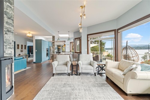 11680 Fairtide Rd, Ladysmith, BC 