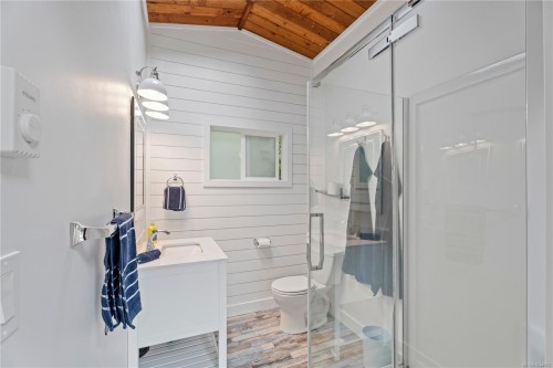 11680 Fairtide Rd, Ladysmith, BC 