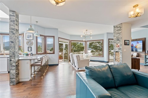 11680 Fairtide Rd, Ladysmith, BC 
