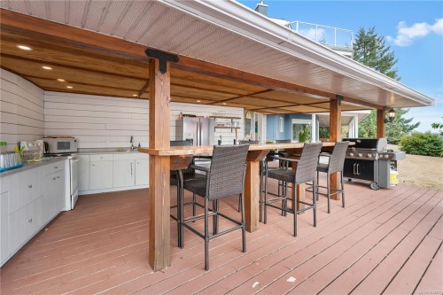 11680 Fairtide Rd, Ladysmith, BC 